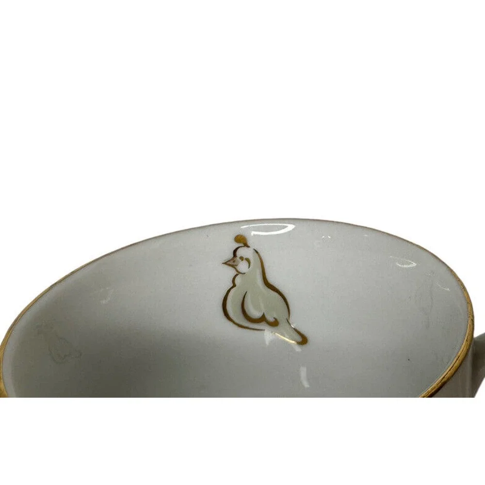 Pier 1 Coffee Tea Cup 12‎ Days Of Christmas On The First Day Partridge Gold Trim